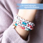 4 Perlenarmbänder – GELIEBT und WERTVOLL - Image 2